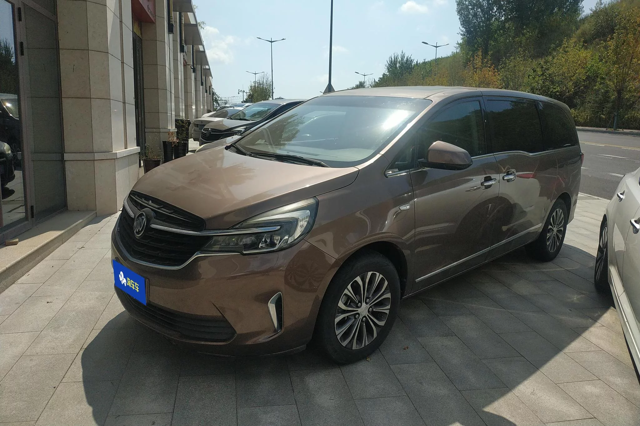 Buick GL8