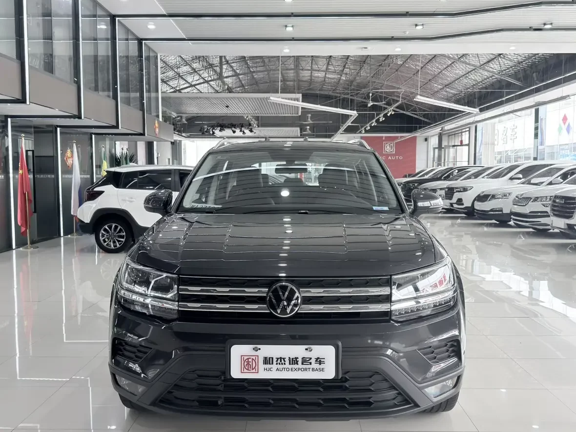 Volkswagen Tharu
