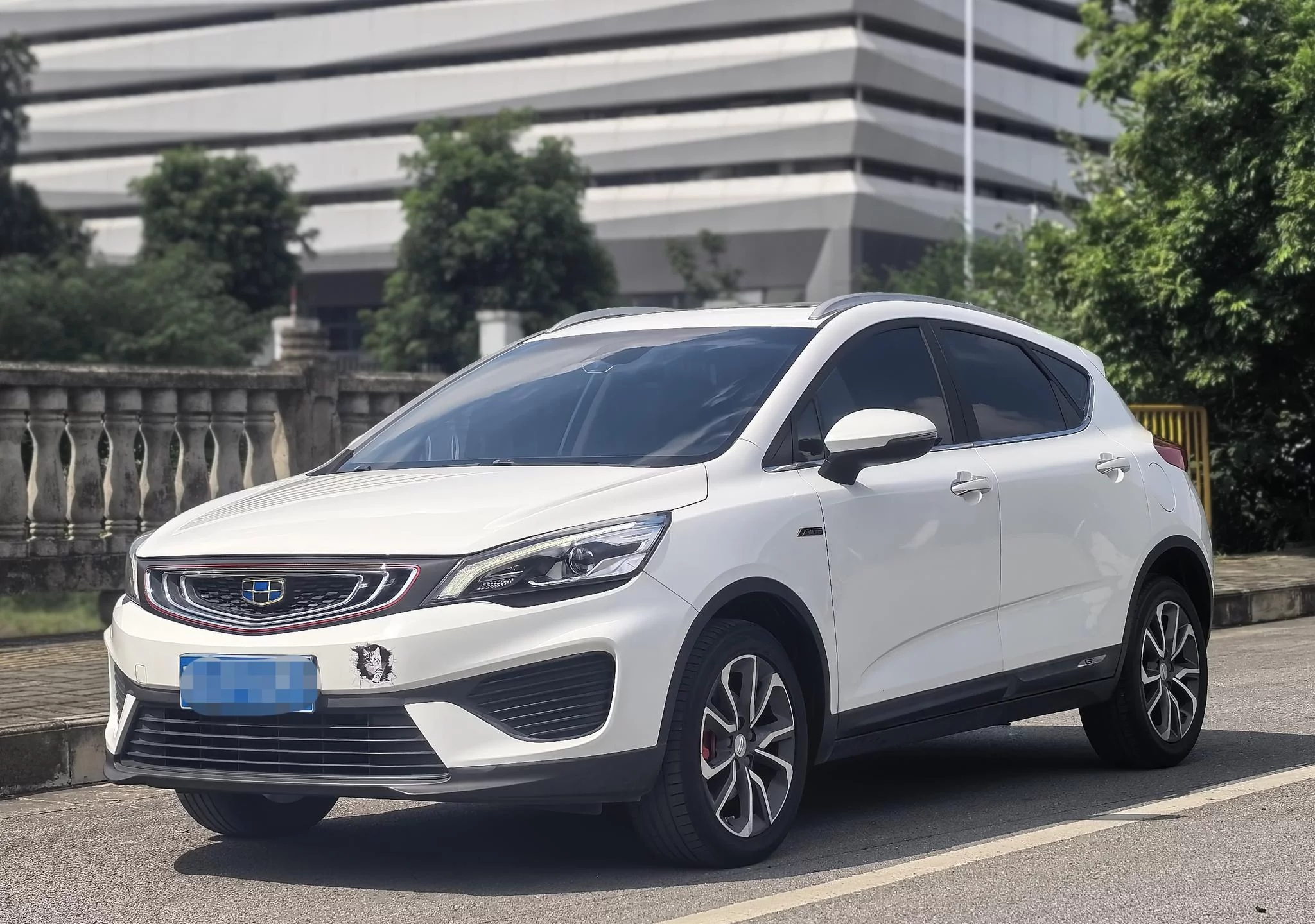 Geely Emgrand GS