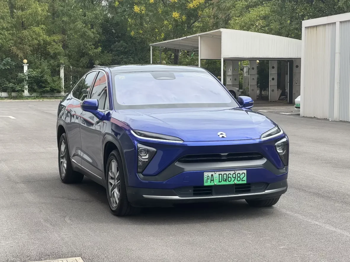 NIO EC6