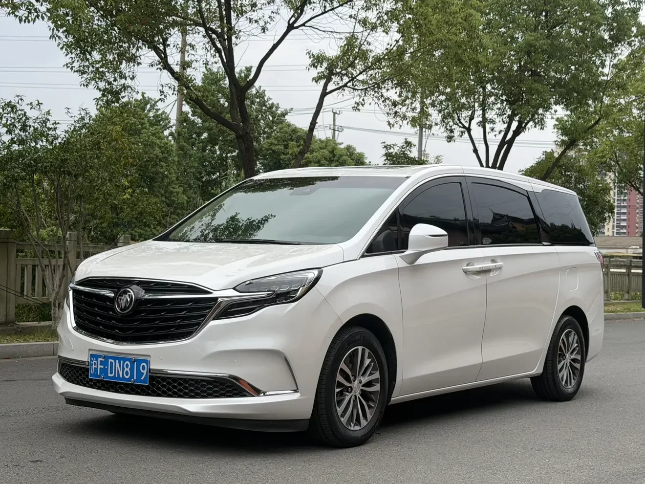 Buick GL8