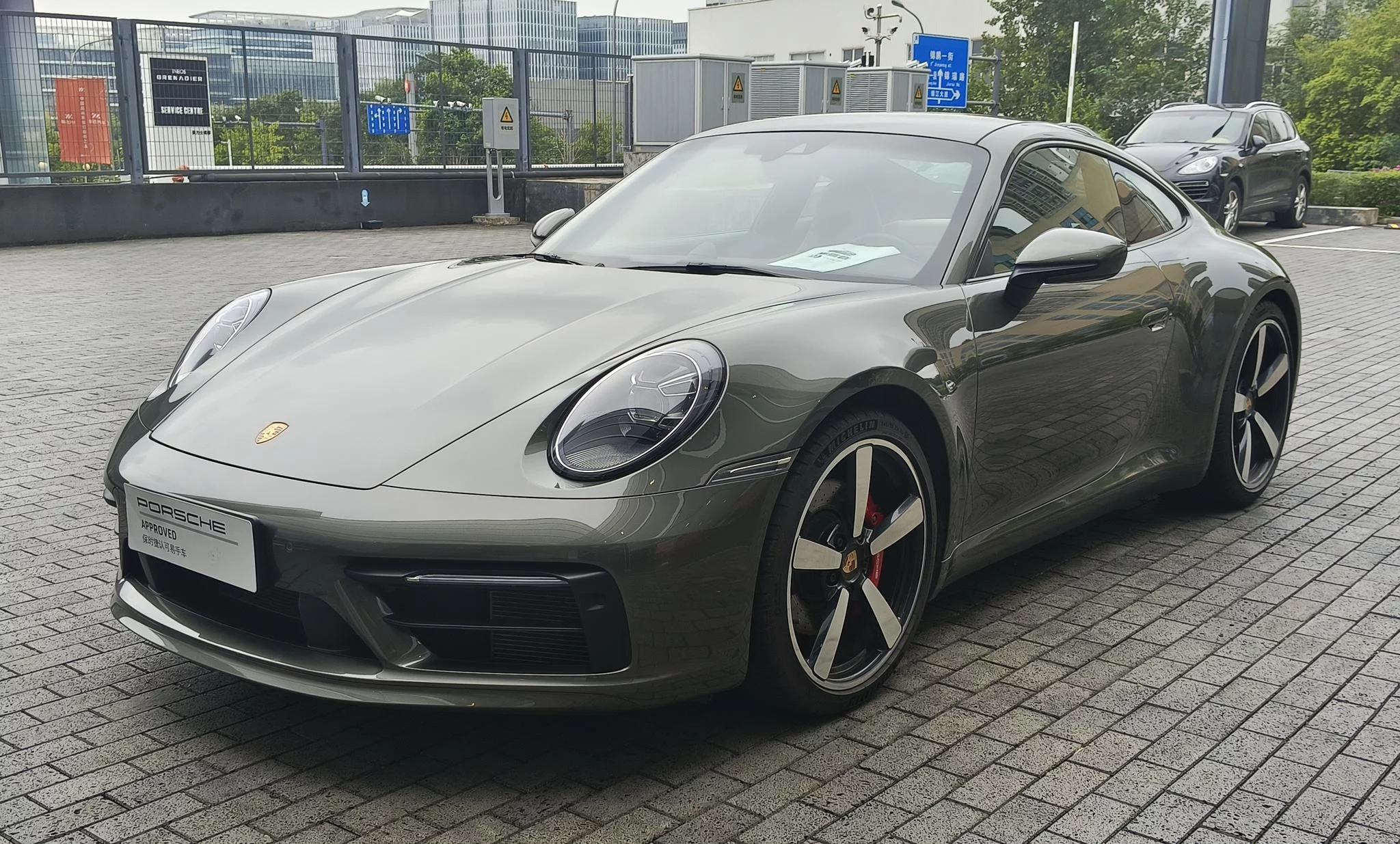 Porsche 911
