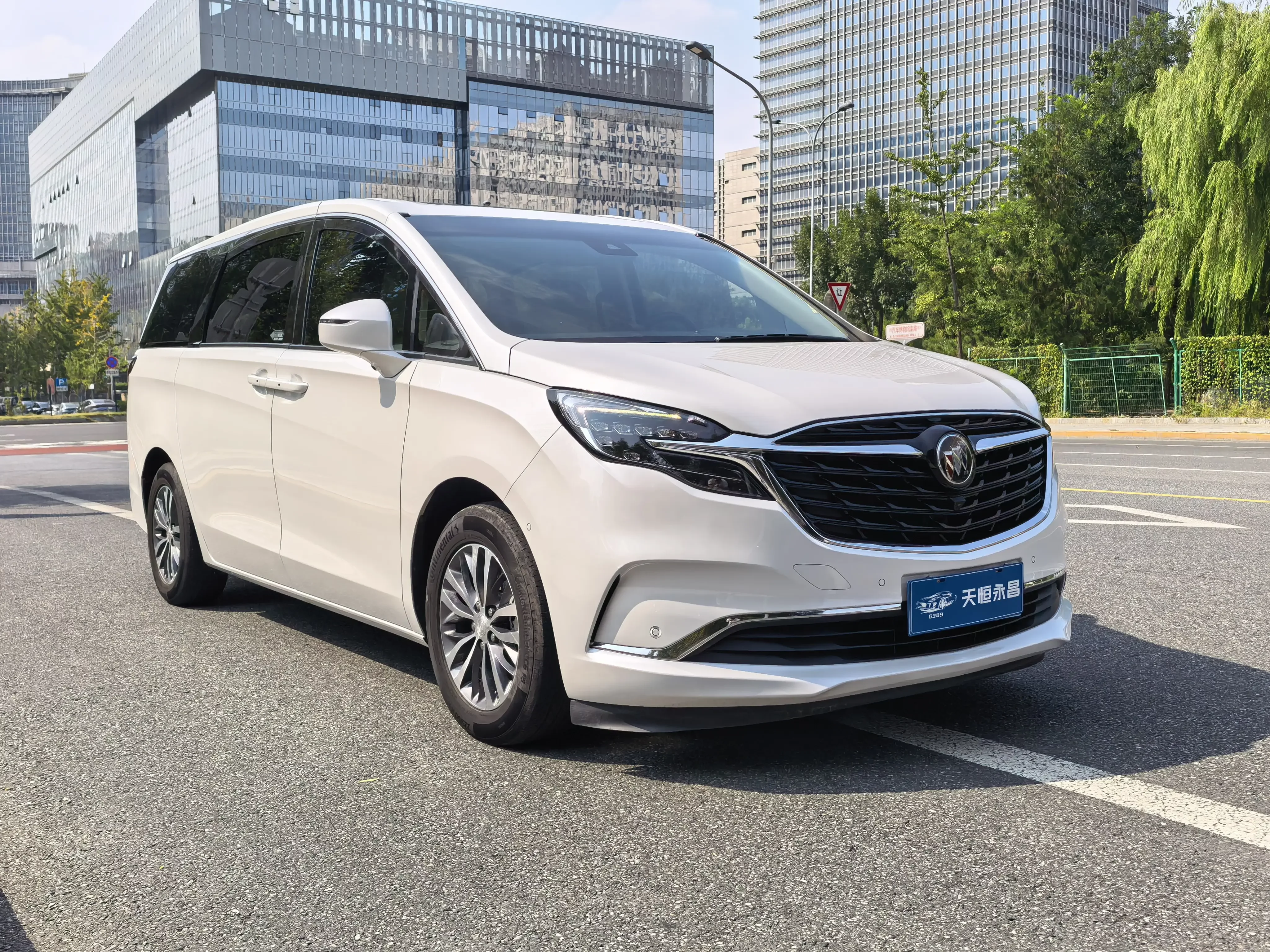 Buick GL8