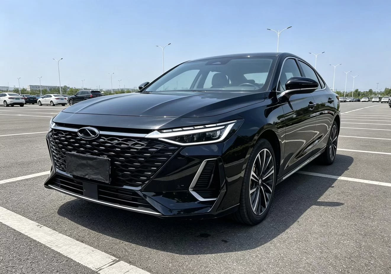 CHERY ARRIZO 8