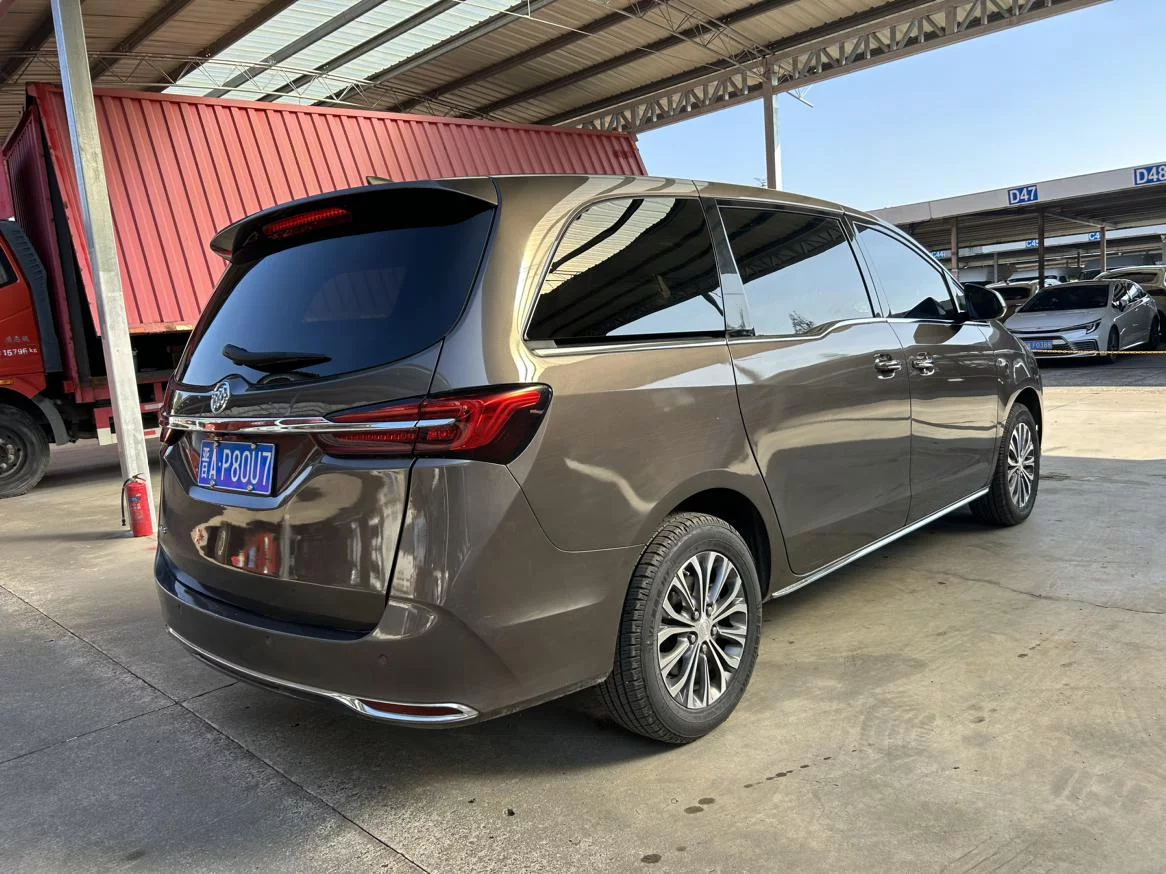 Buick GL8