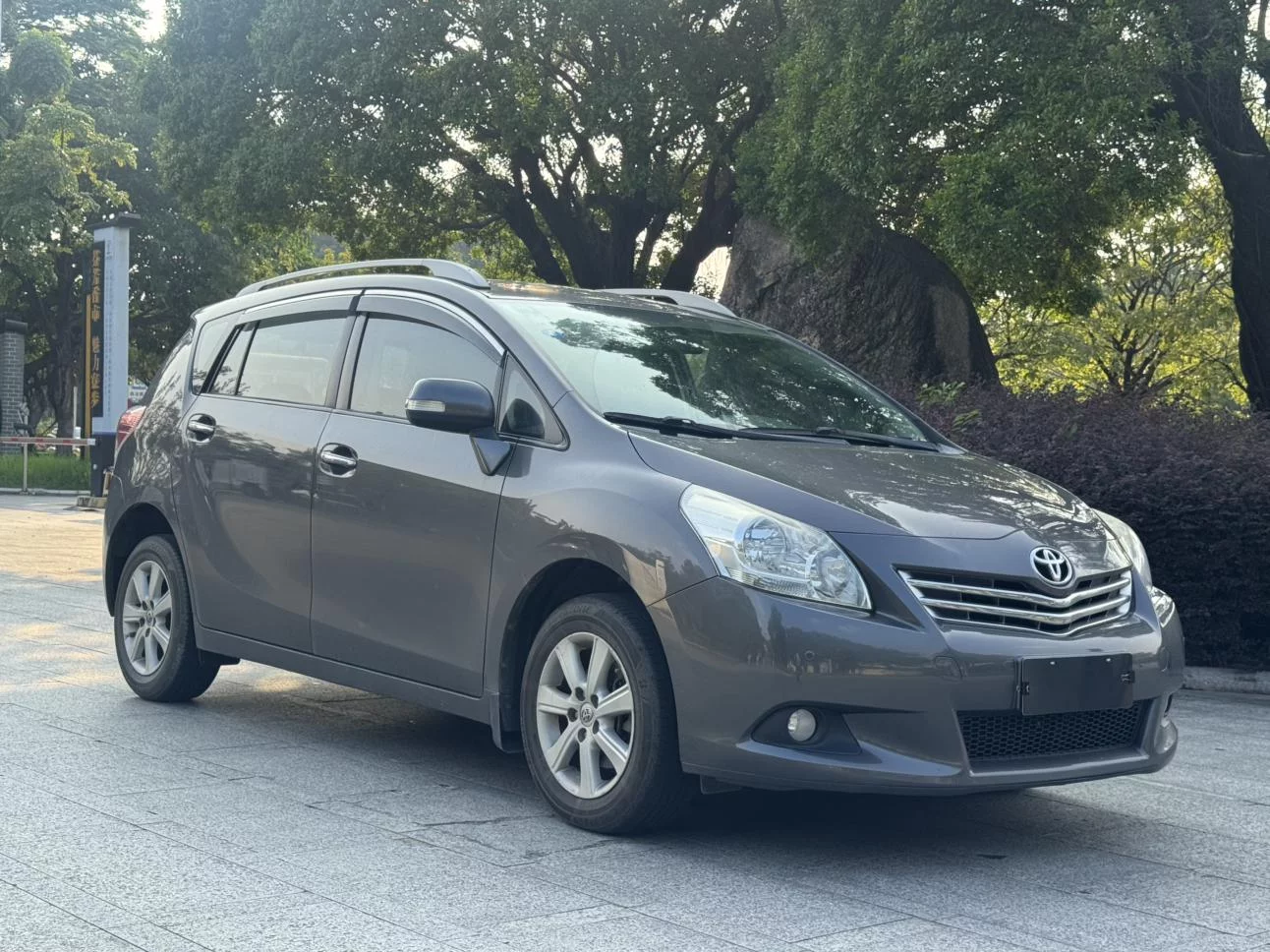 Toyota Verso / EZ