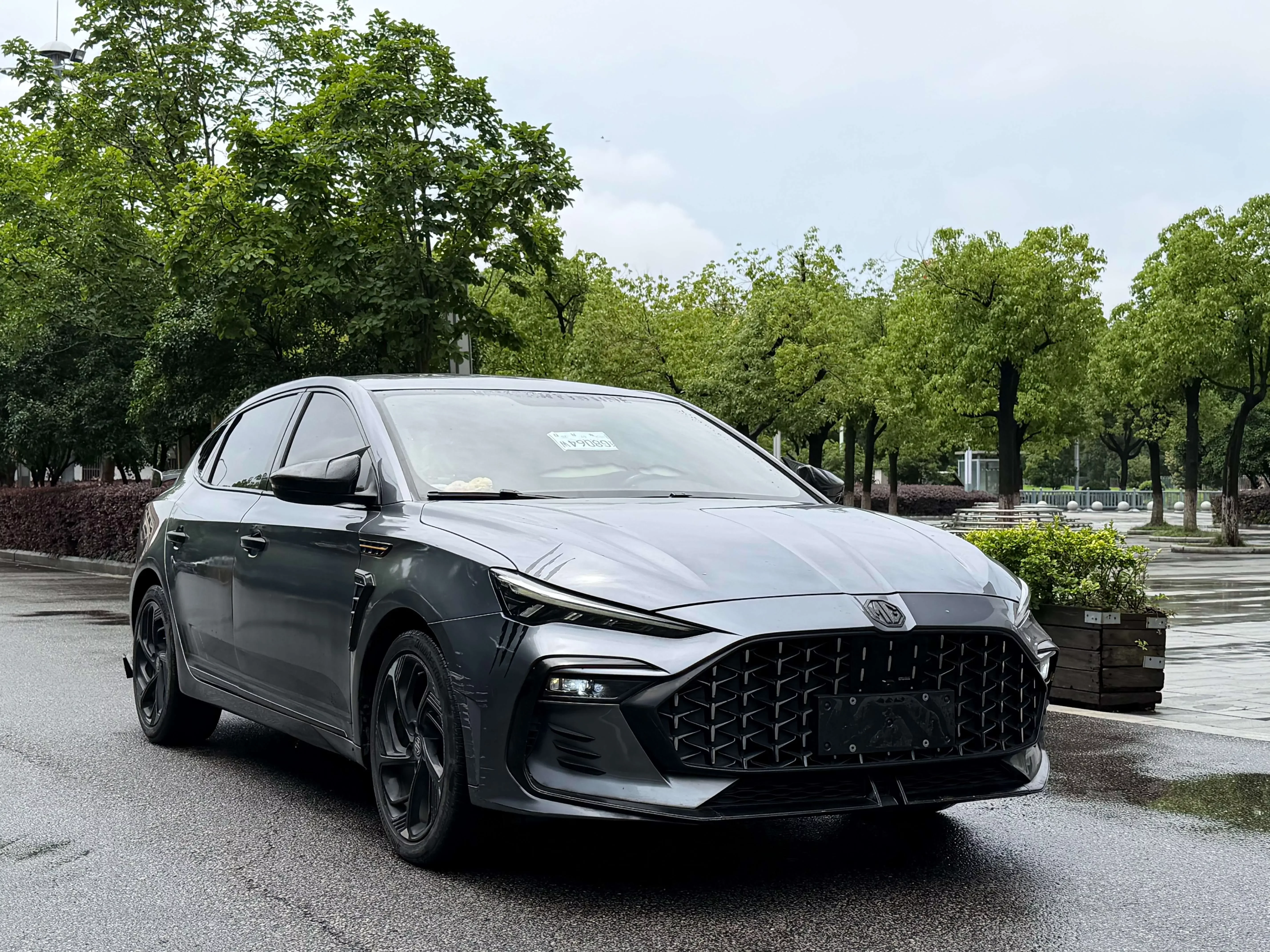 MG 6