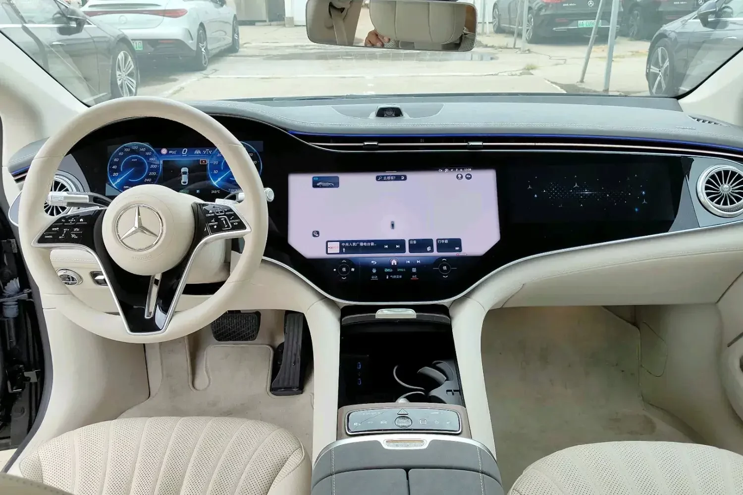 Mercedes-Benz EQS
