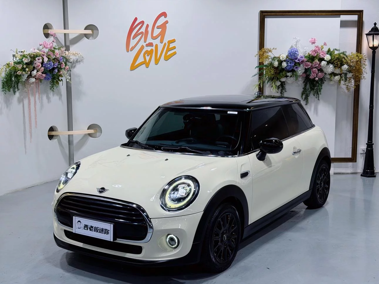 MINI MINI