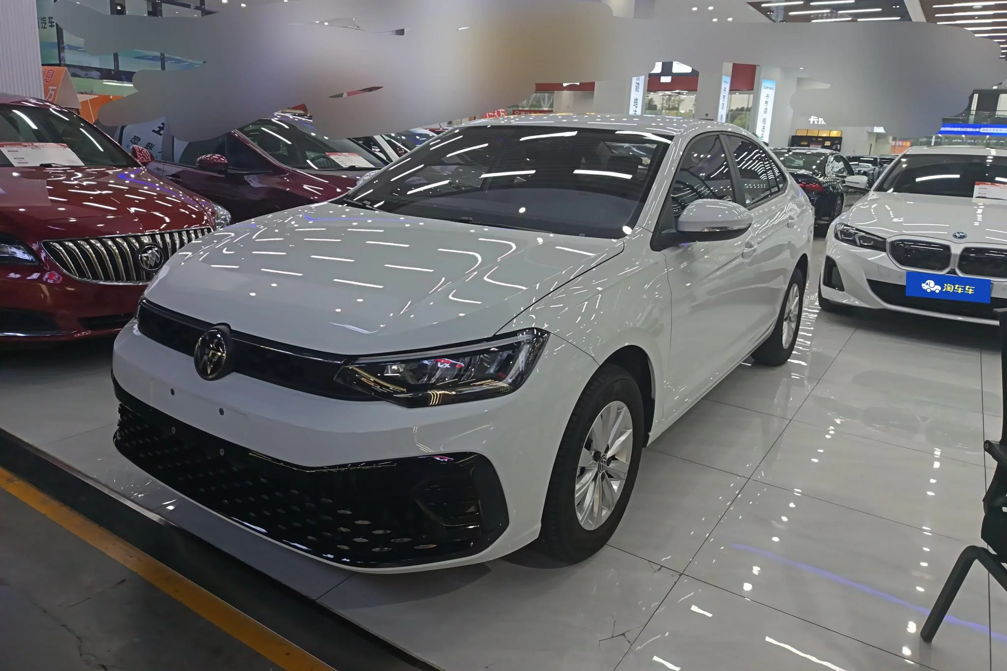 Volkswagen Lavida  из Китая