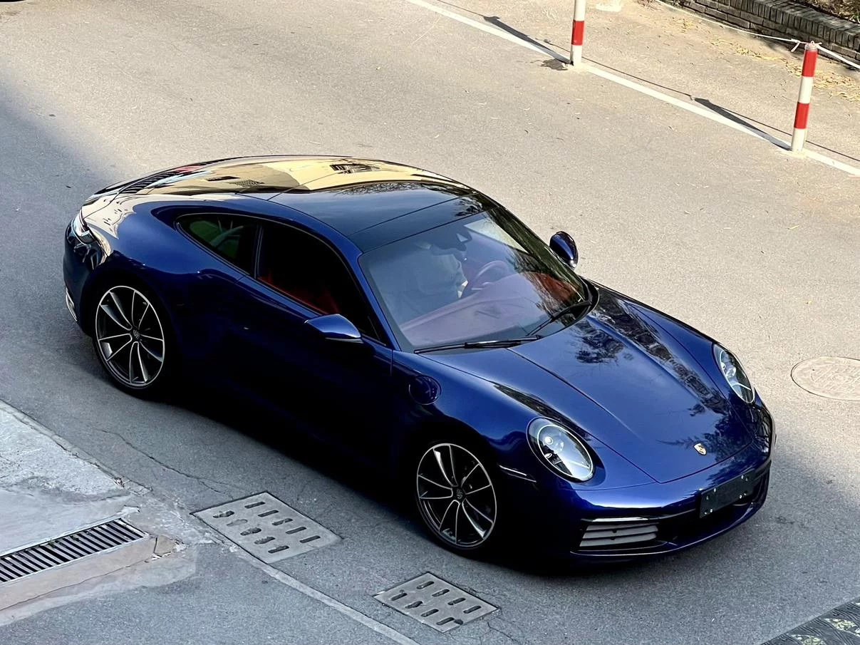 Porsche 911
