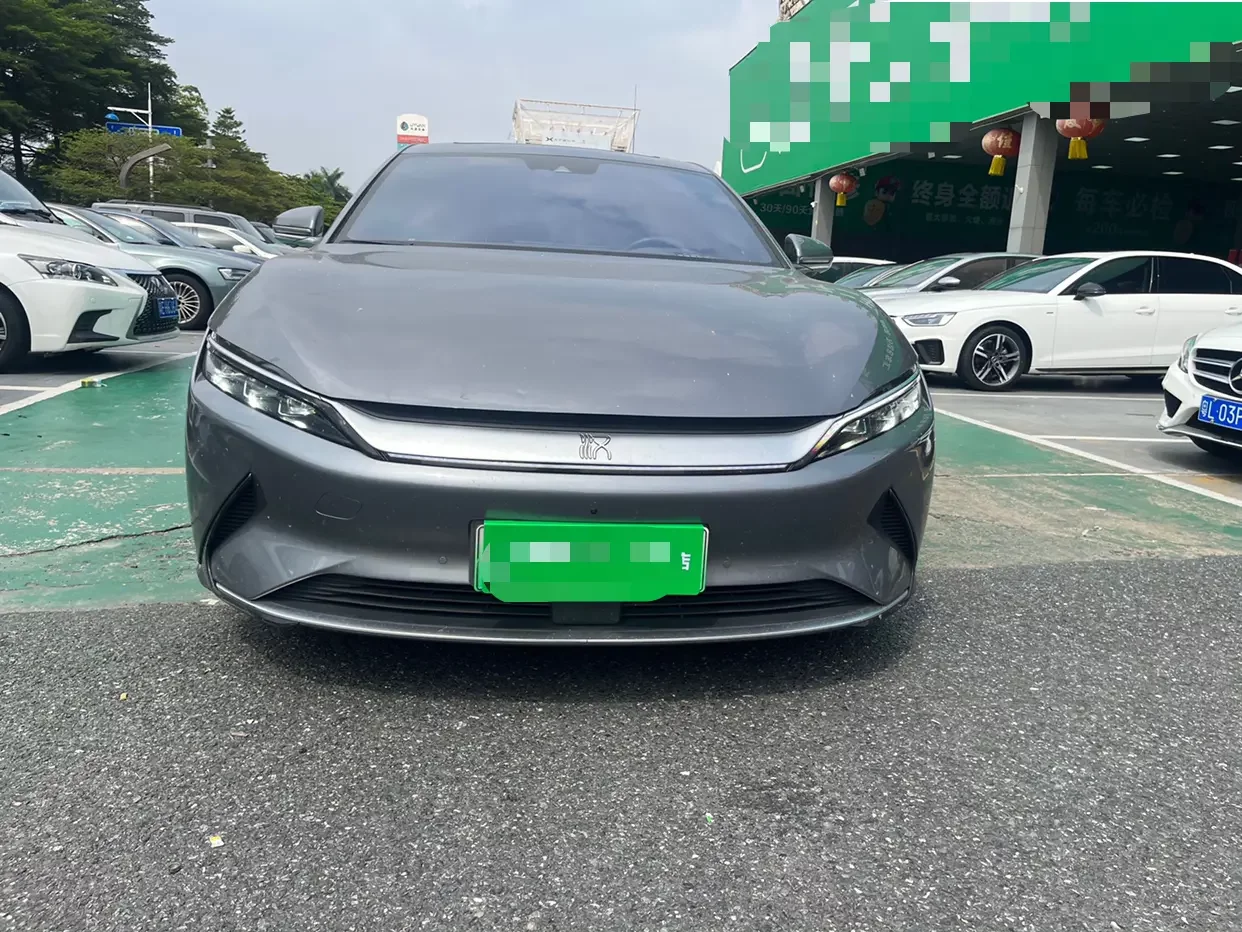 BYD Han EV