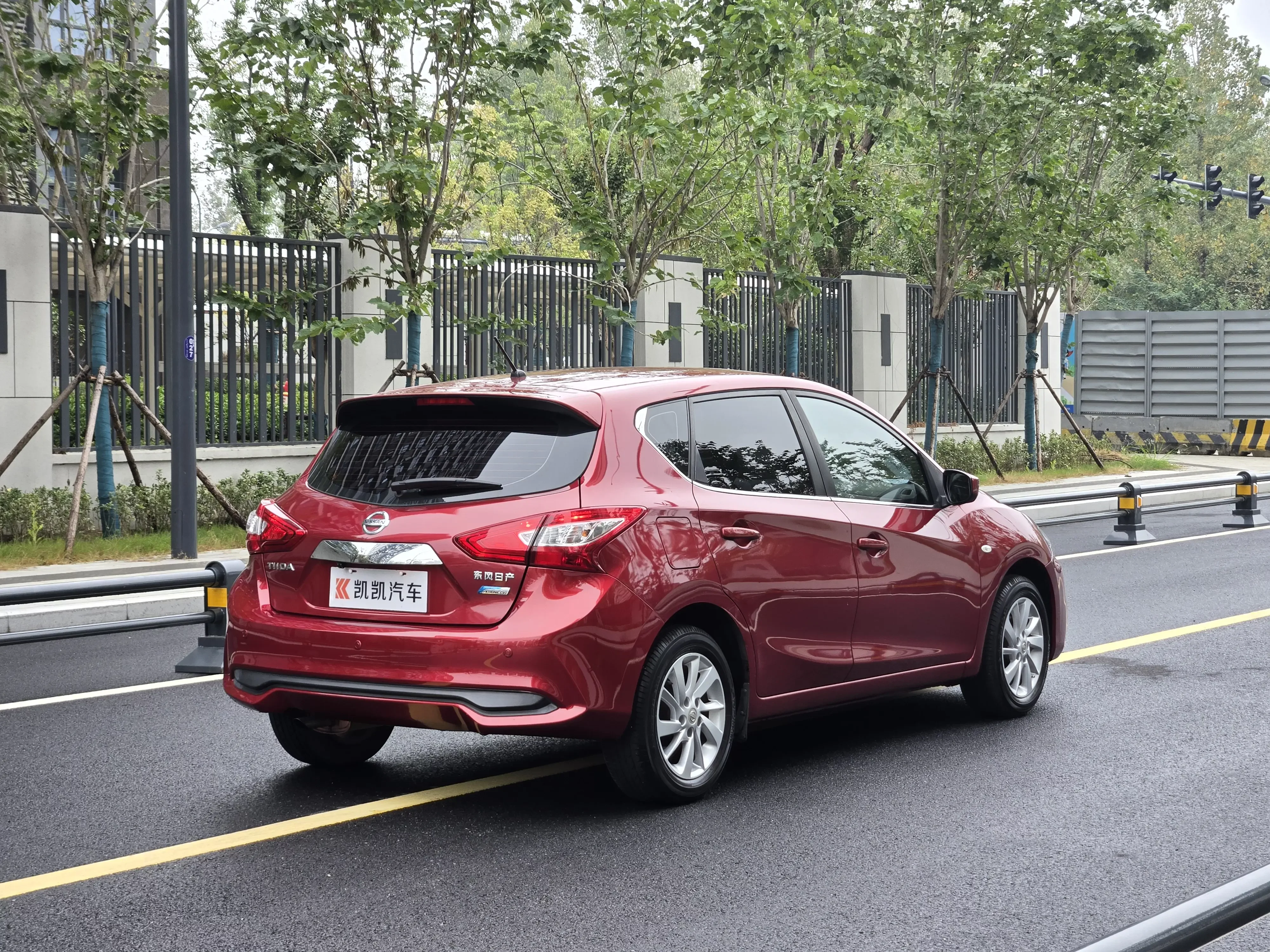 Nissan Tiida
