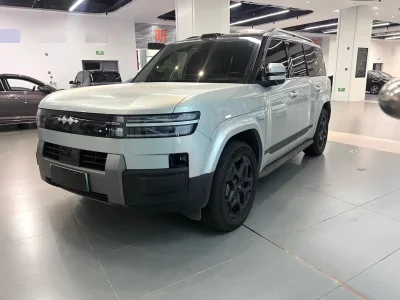 BYD Leopard Titanium 7 PHEV, 2025 — купить с доставкой из Китая