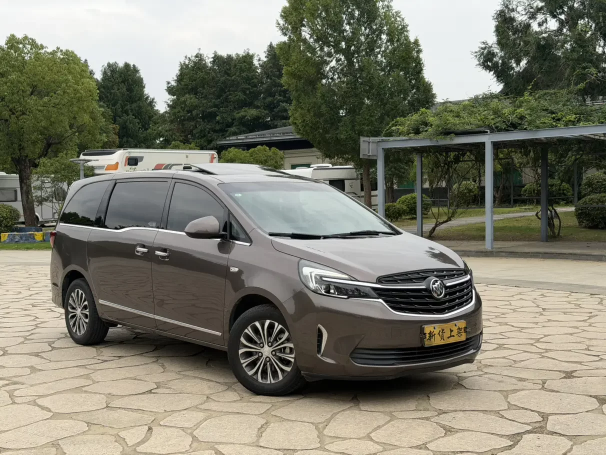 Buick GL8