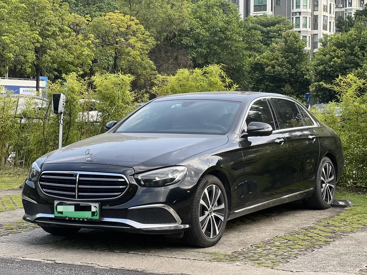 MERCEDES-BENZ E-CLASS PHEV