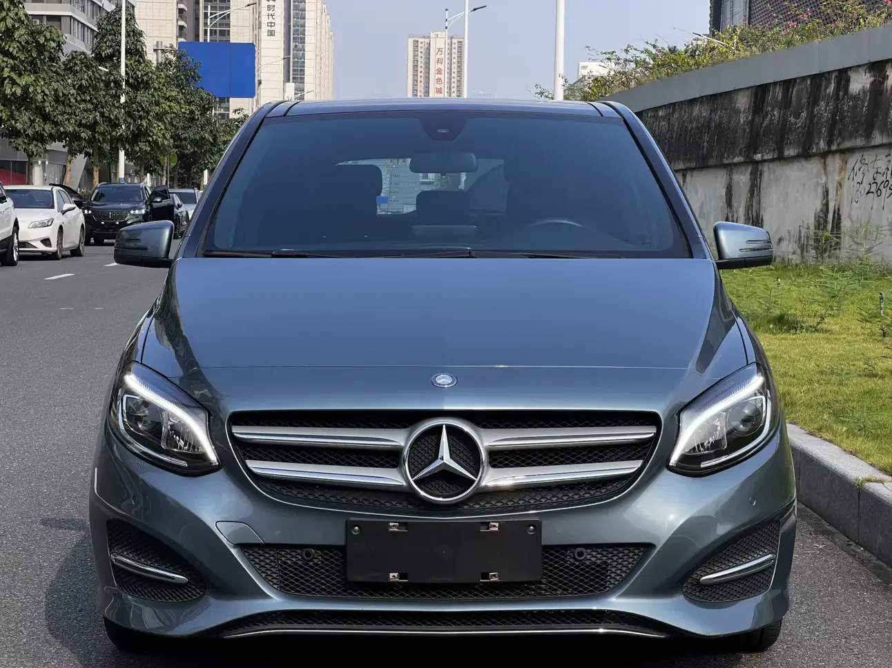 Mercedes-Benz B Class