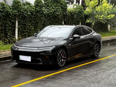 XPeng P7