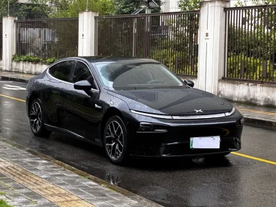 XPeng P7