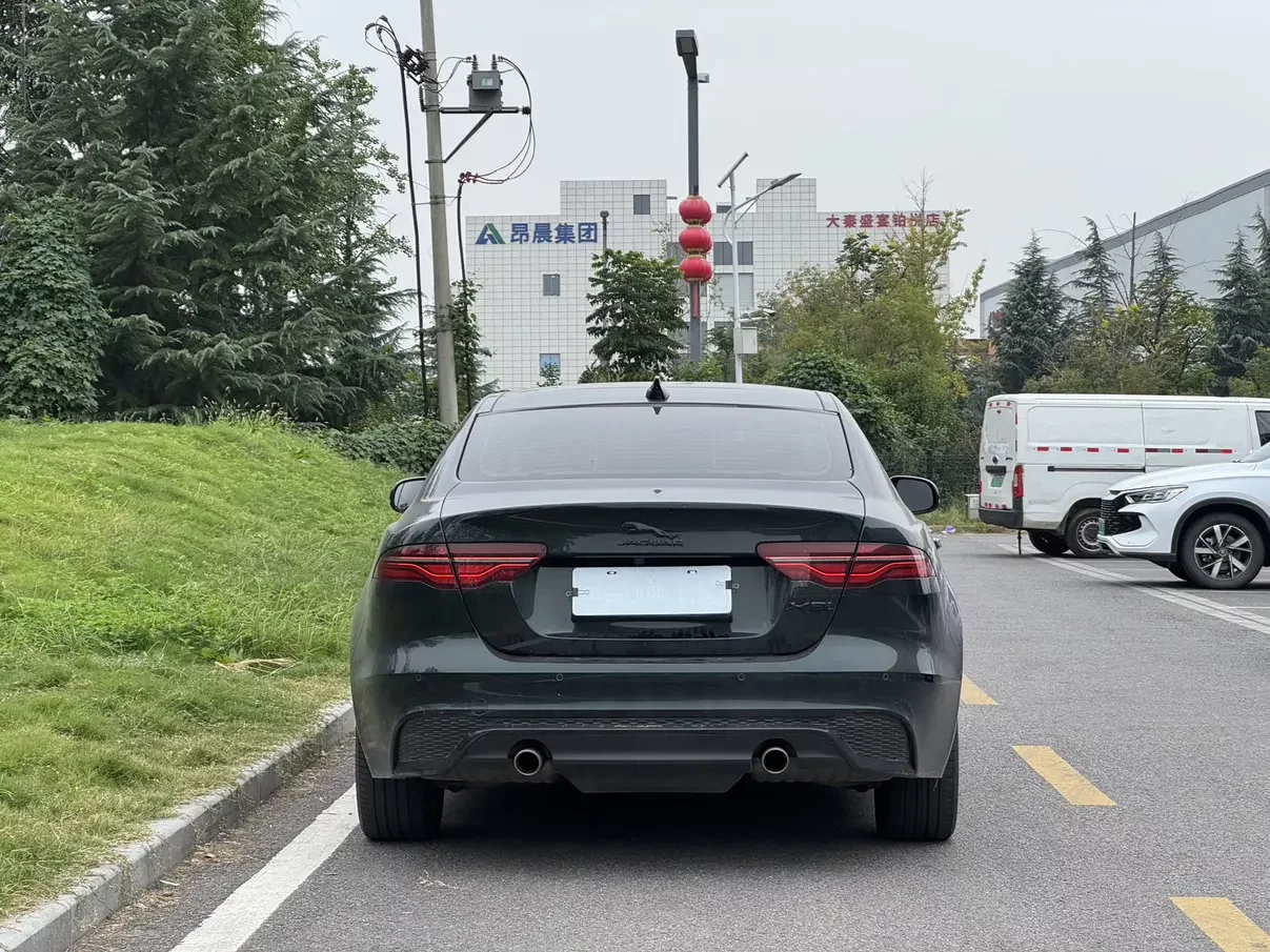 Jaguar XEL