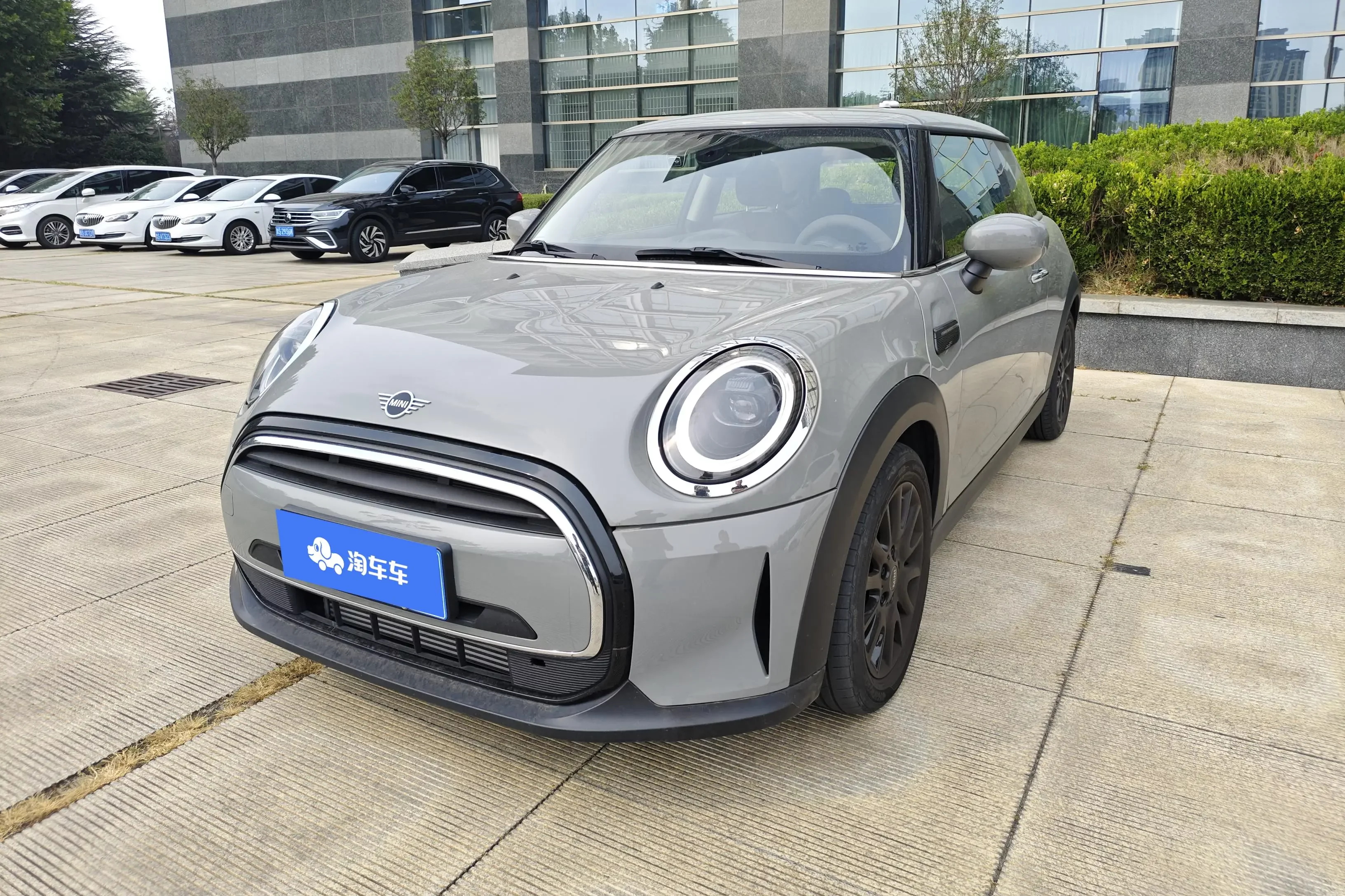 MINI MINI