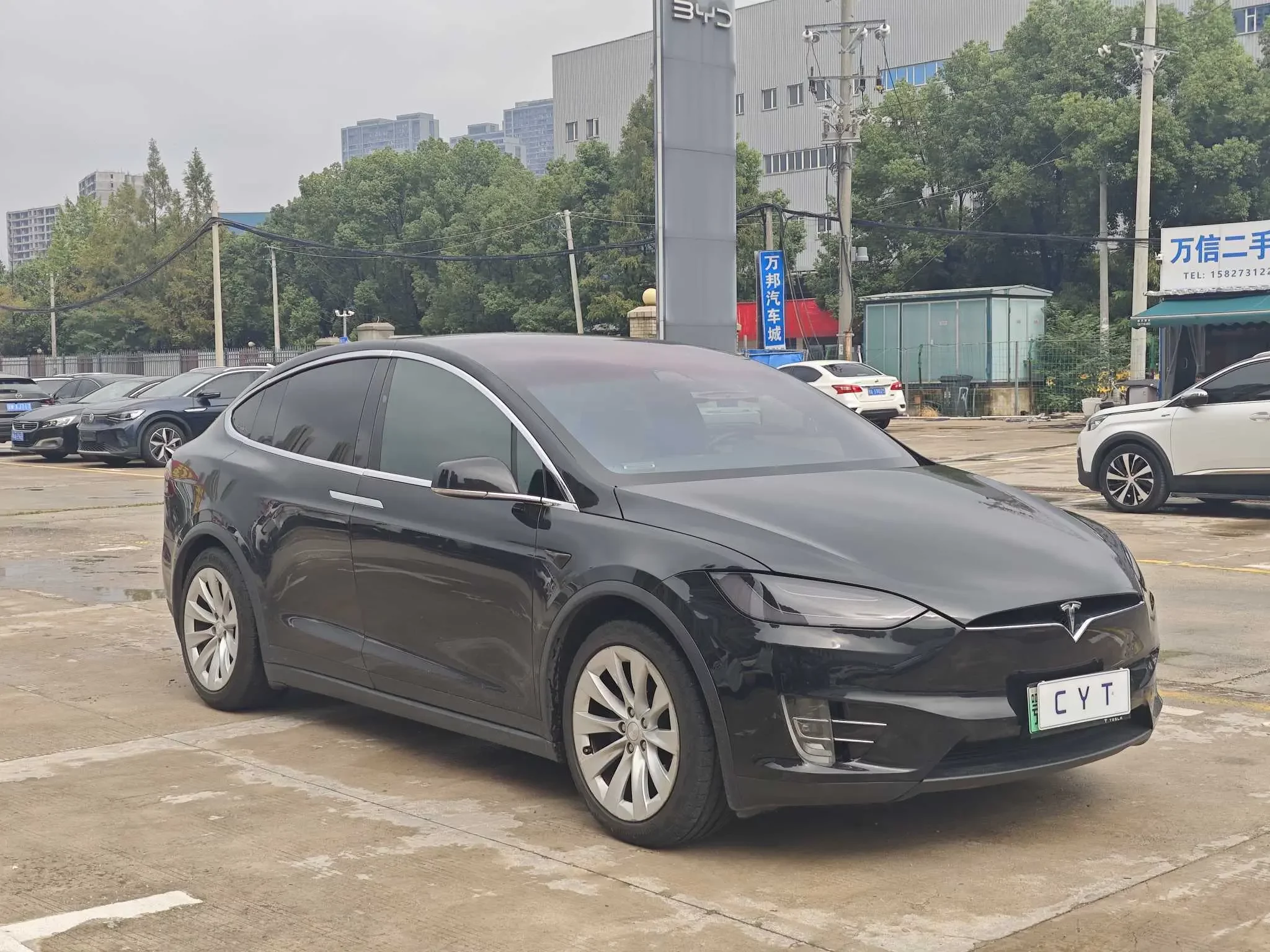 Tesla Model X