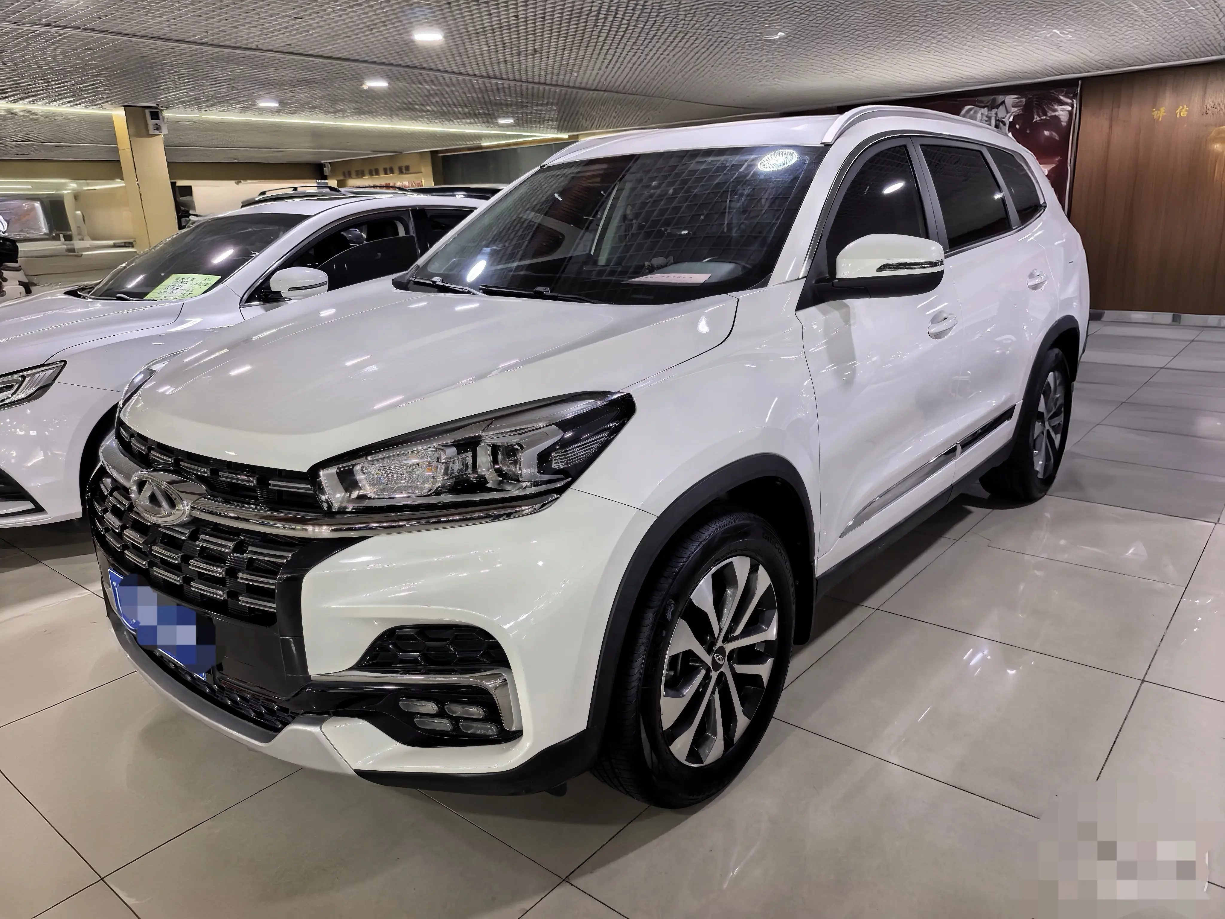 Chery Tiggo 8