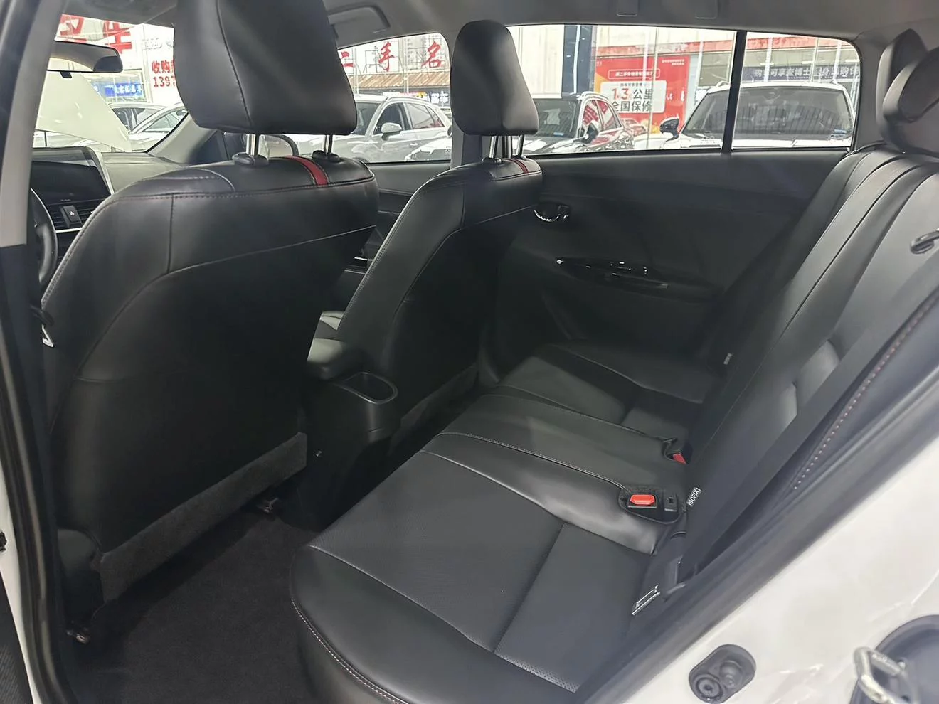 Toyota Yaris L