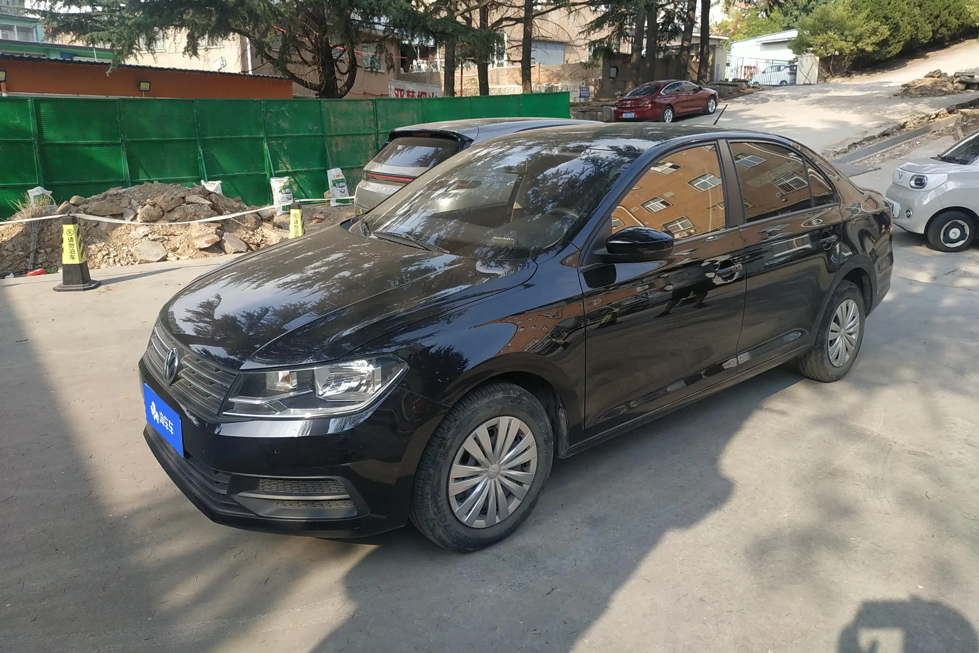 VOLKSWAGEN SANTANA