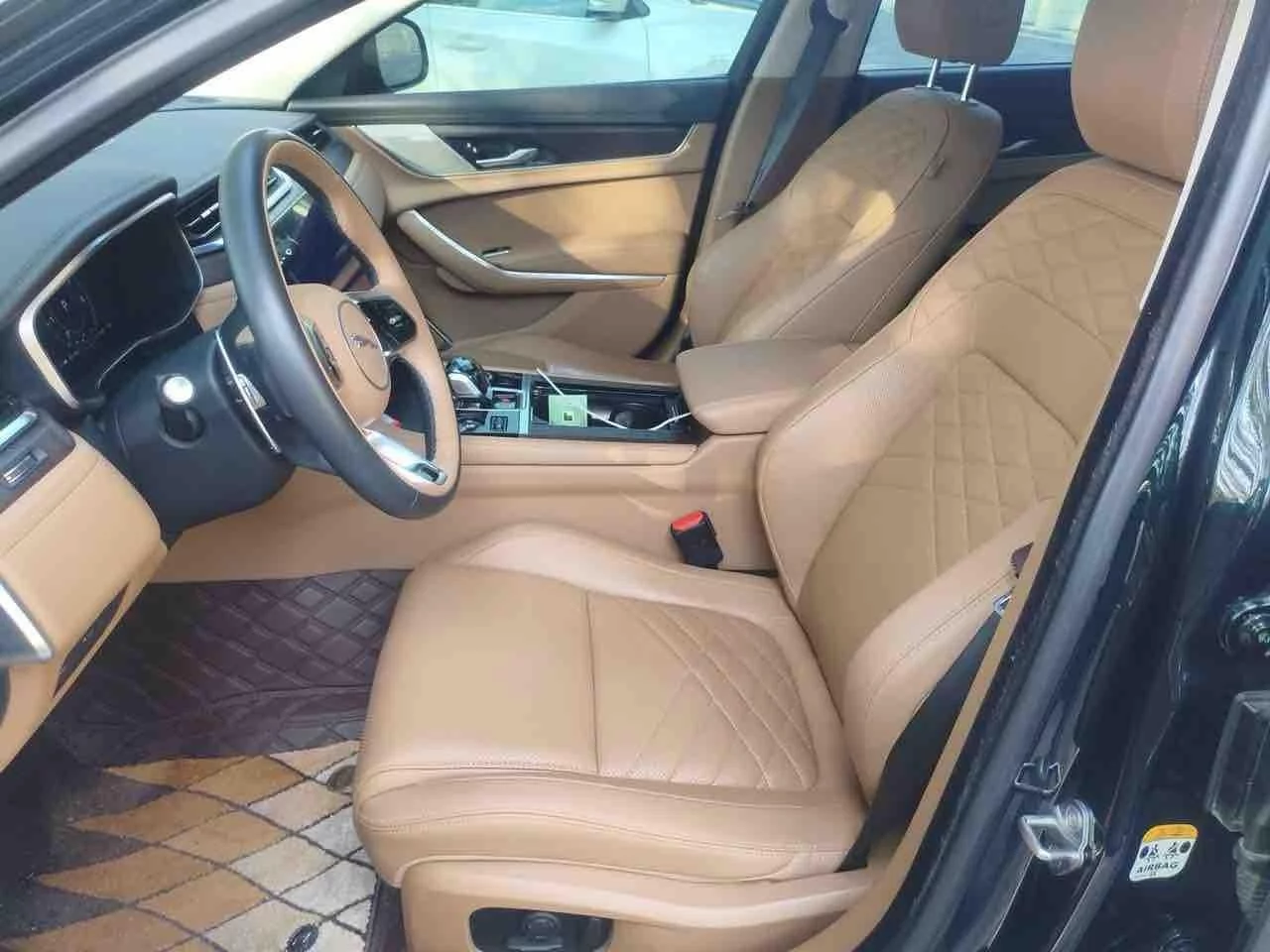 Jaguar XFL