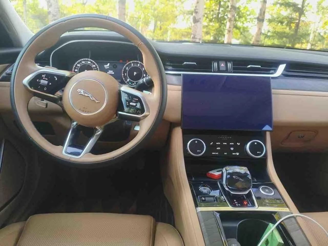 Jaguar XFL