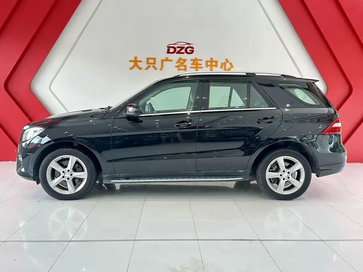 Mercedes-Benz M Class