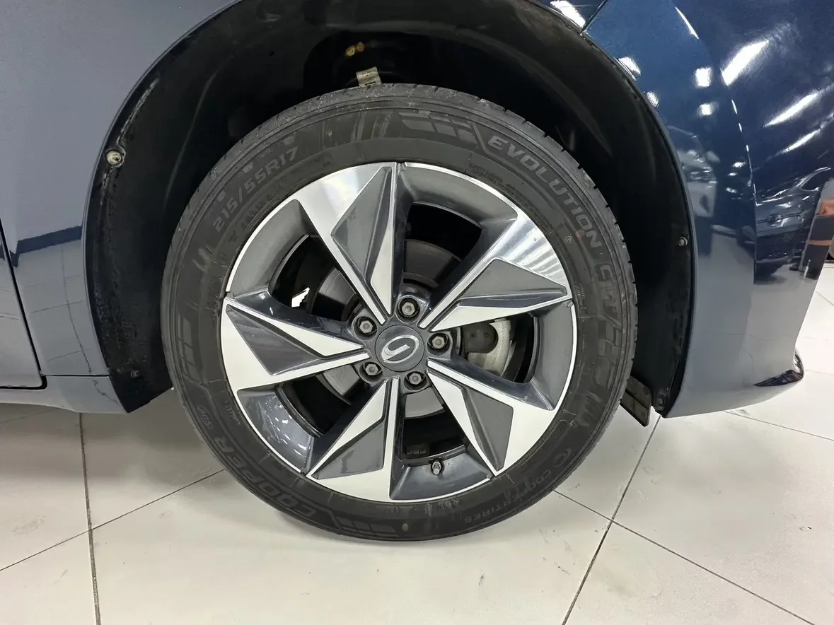 GAC Trumpchi M6