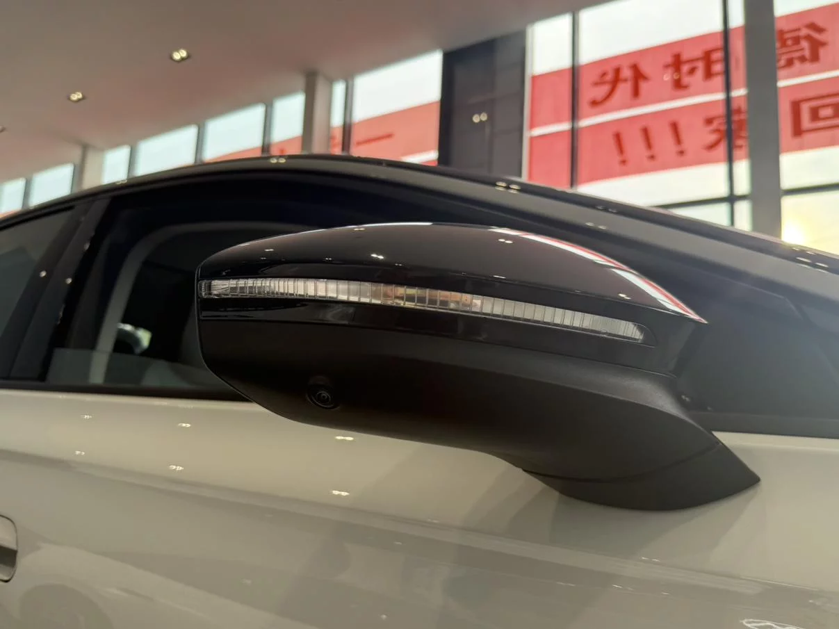 Volkswagen ID.7 VIZZION