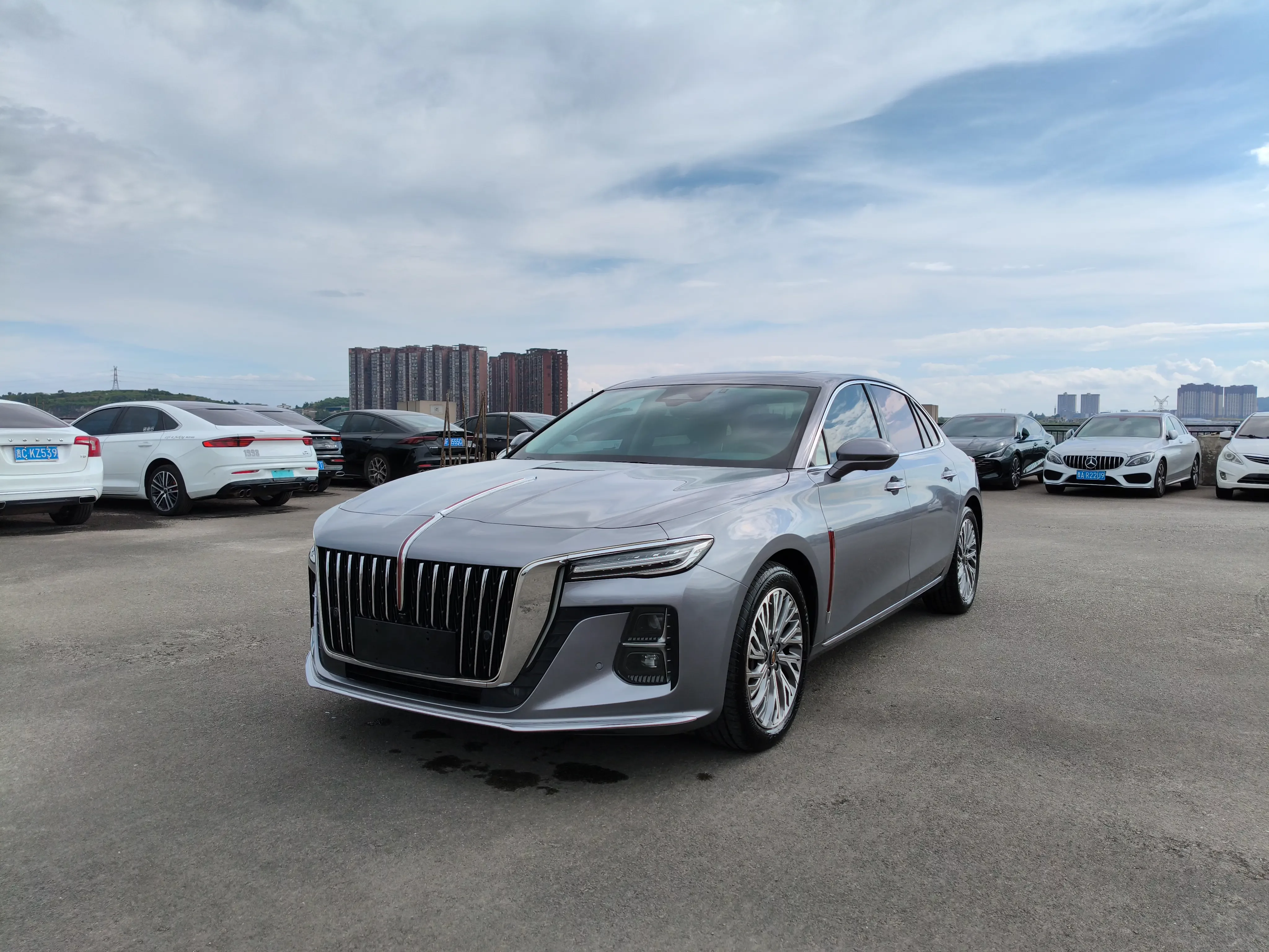 HONGQI H5