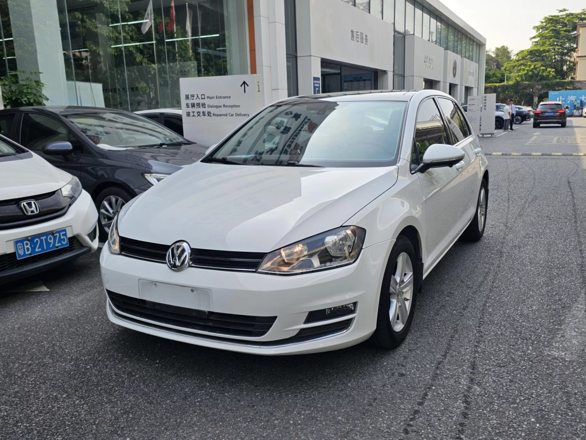 Volkswagen Golf