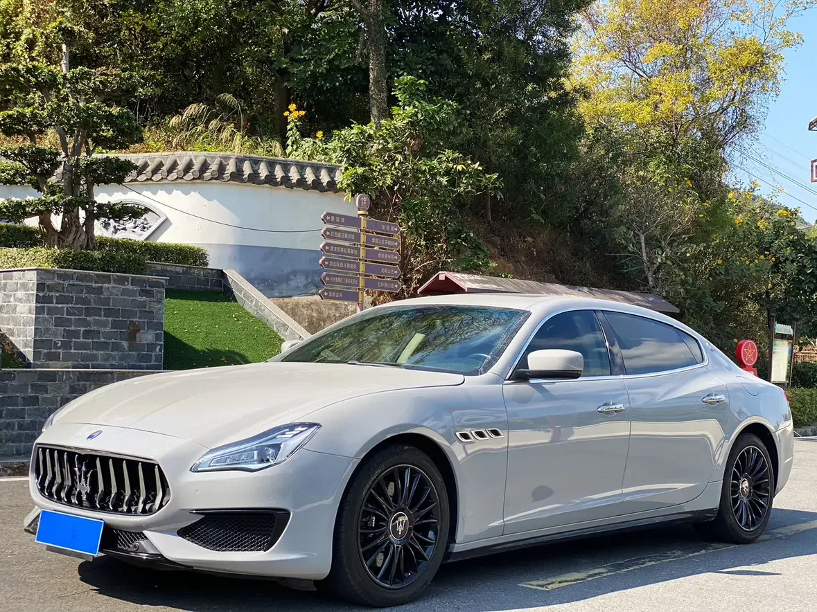 Maserati President  из Китая