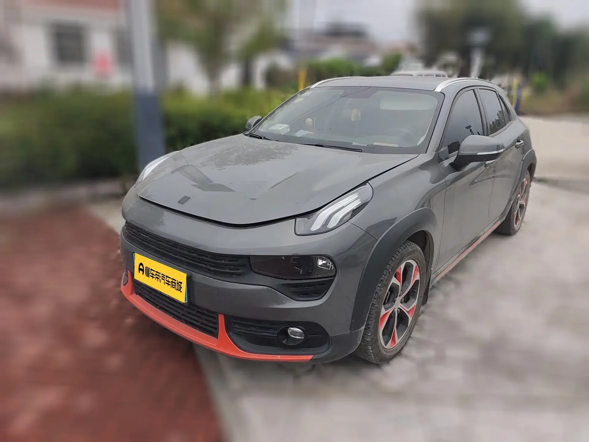 Lynk & Co 02