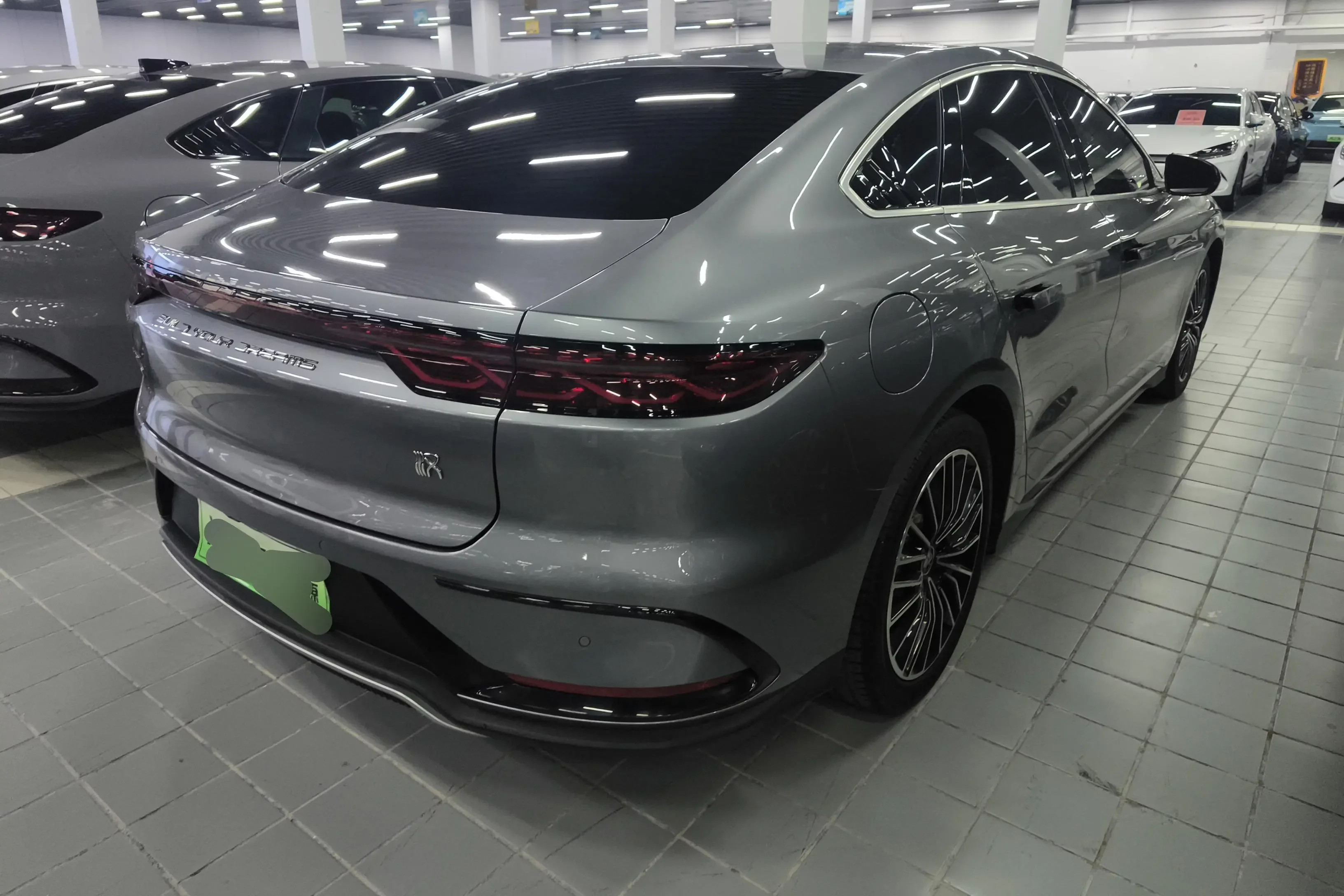 BYD Han EV