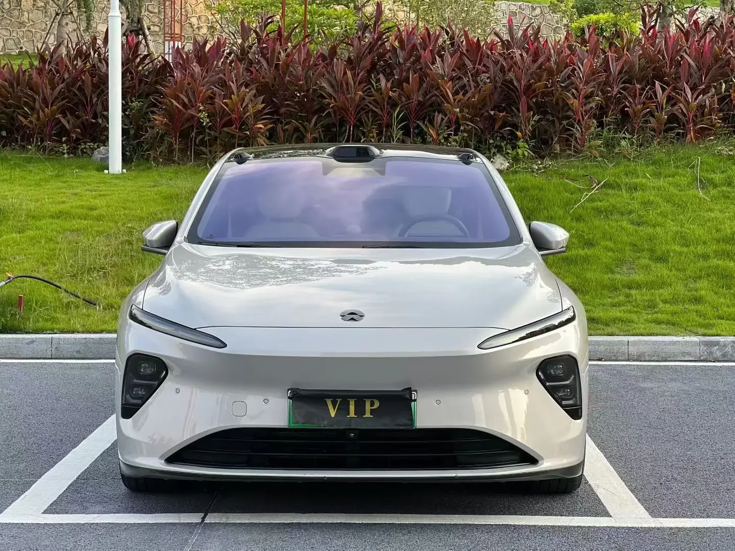 NIO ET7