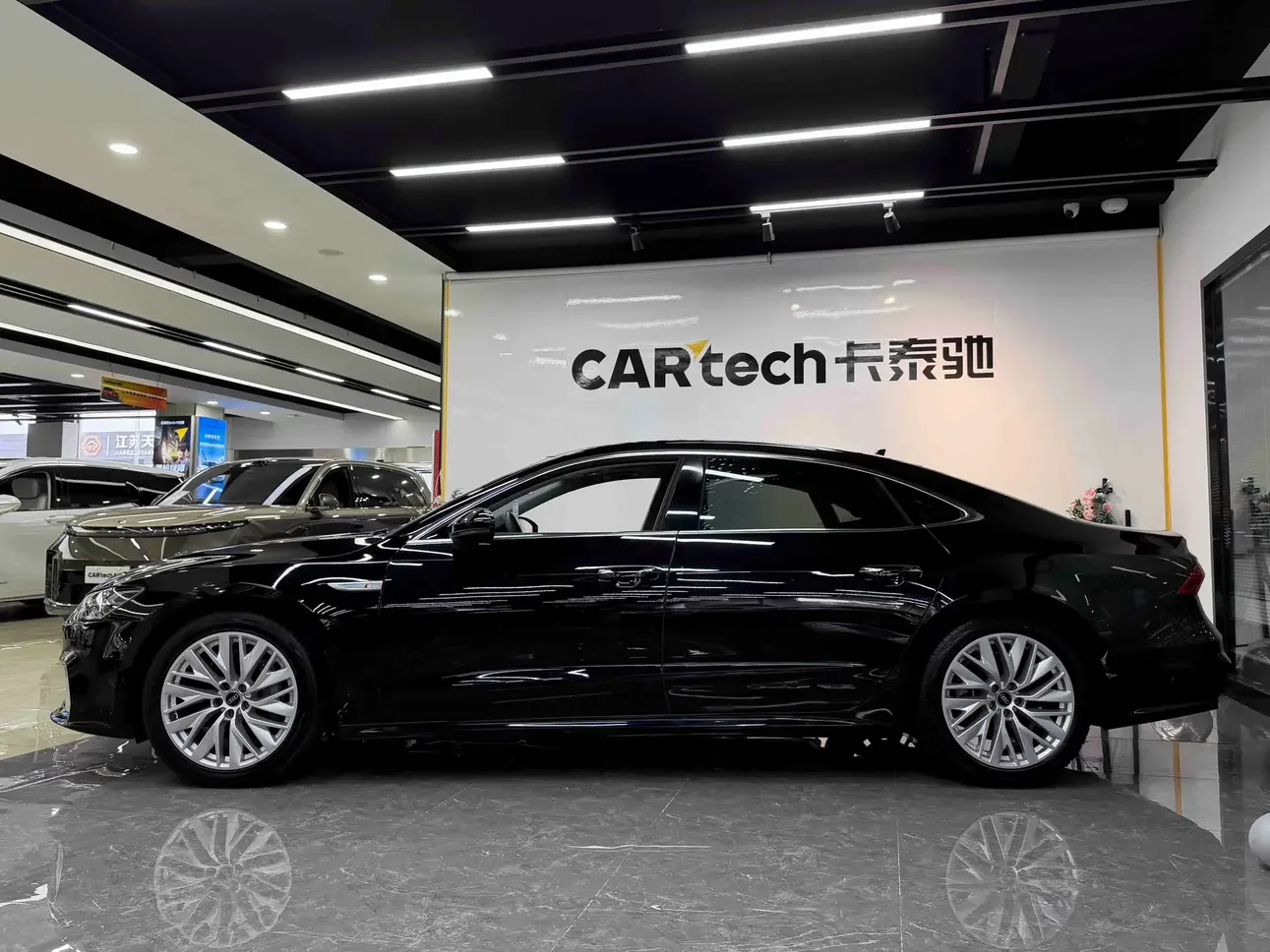 Audi A7L