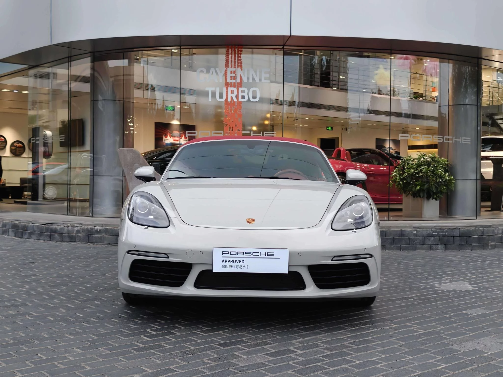 Porsche 718