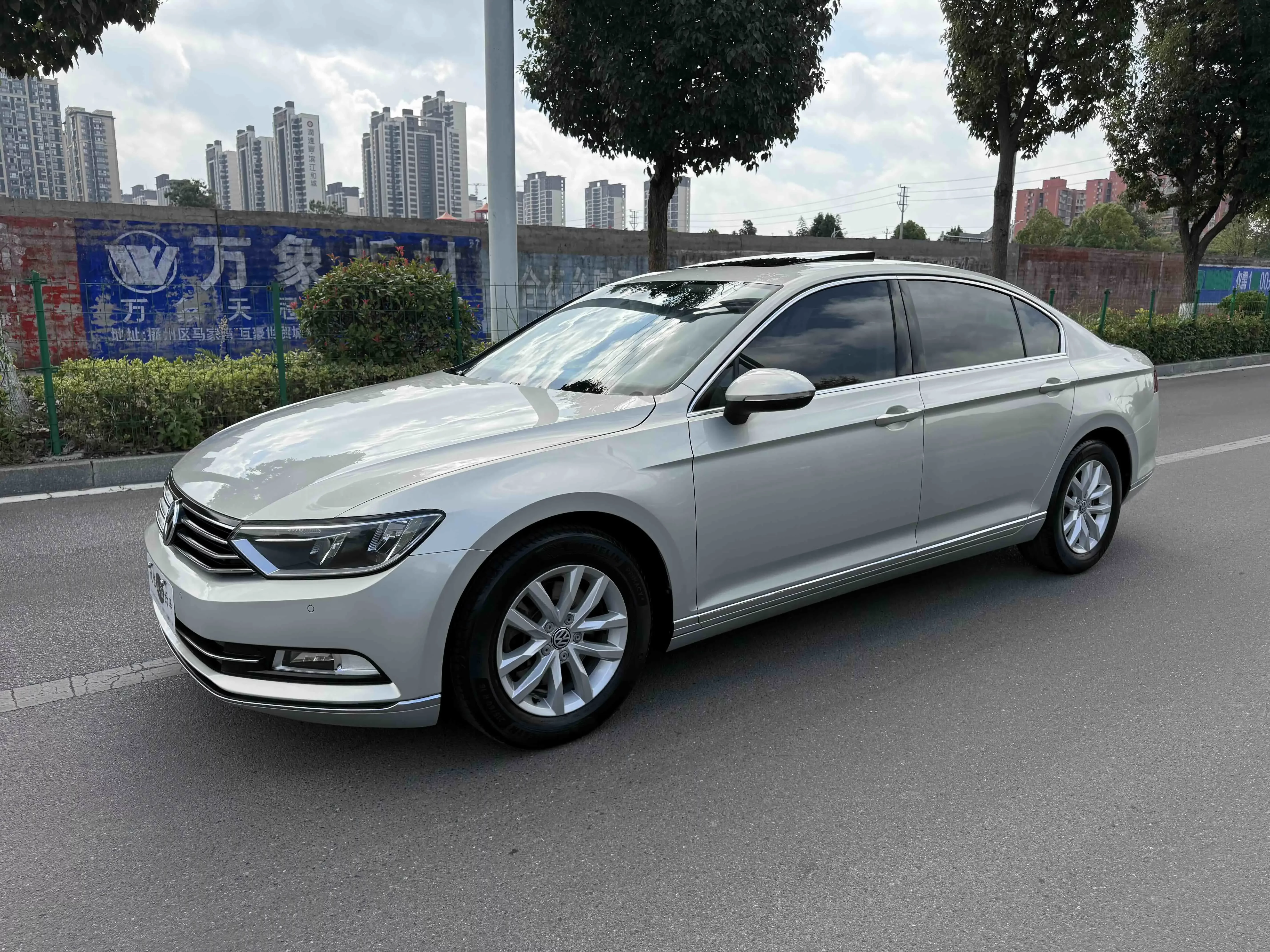 Volkswagen Magotan
