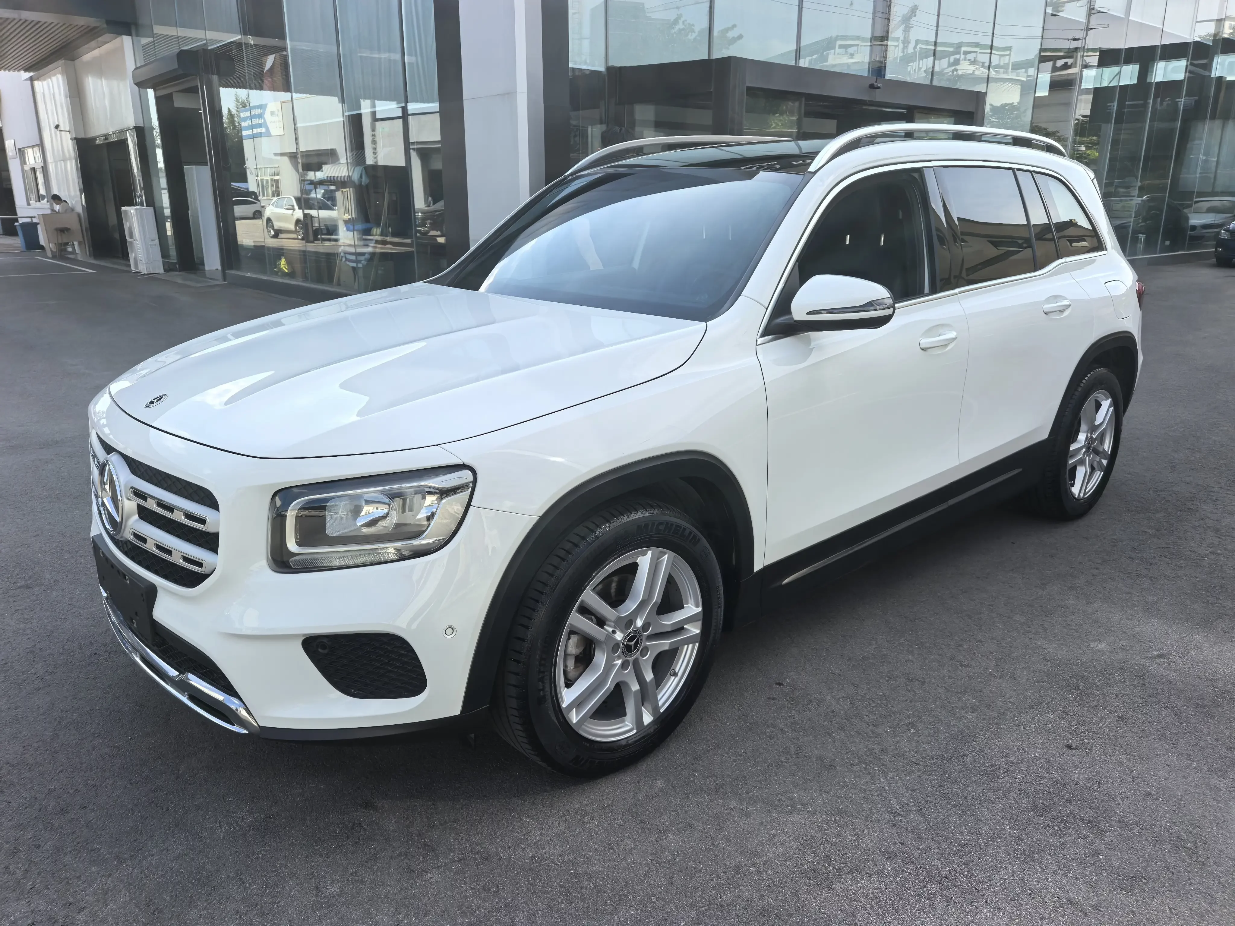 Mercedes-Benz GLB