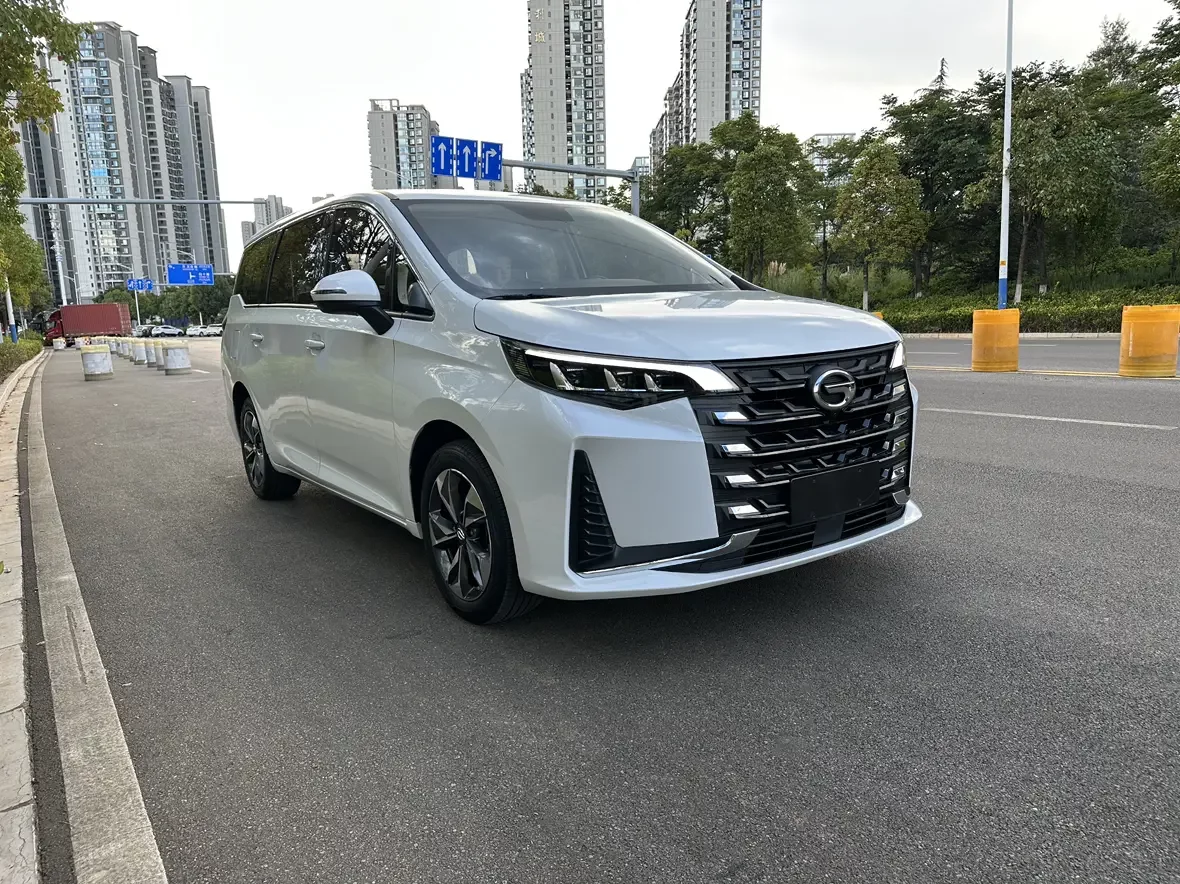 GAC Trumpchi M6
