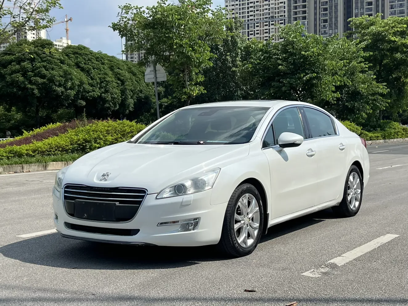 Peugeot 508  из Китая
