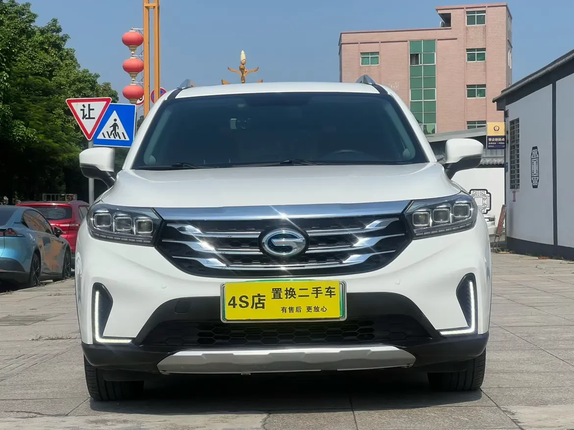GAC Trumpchi GS4 PHEV