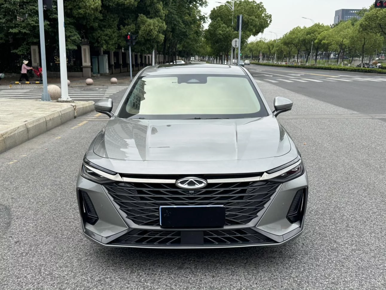 Chery Arrizo 8