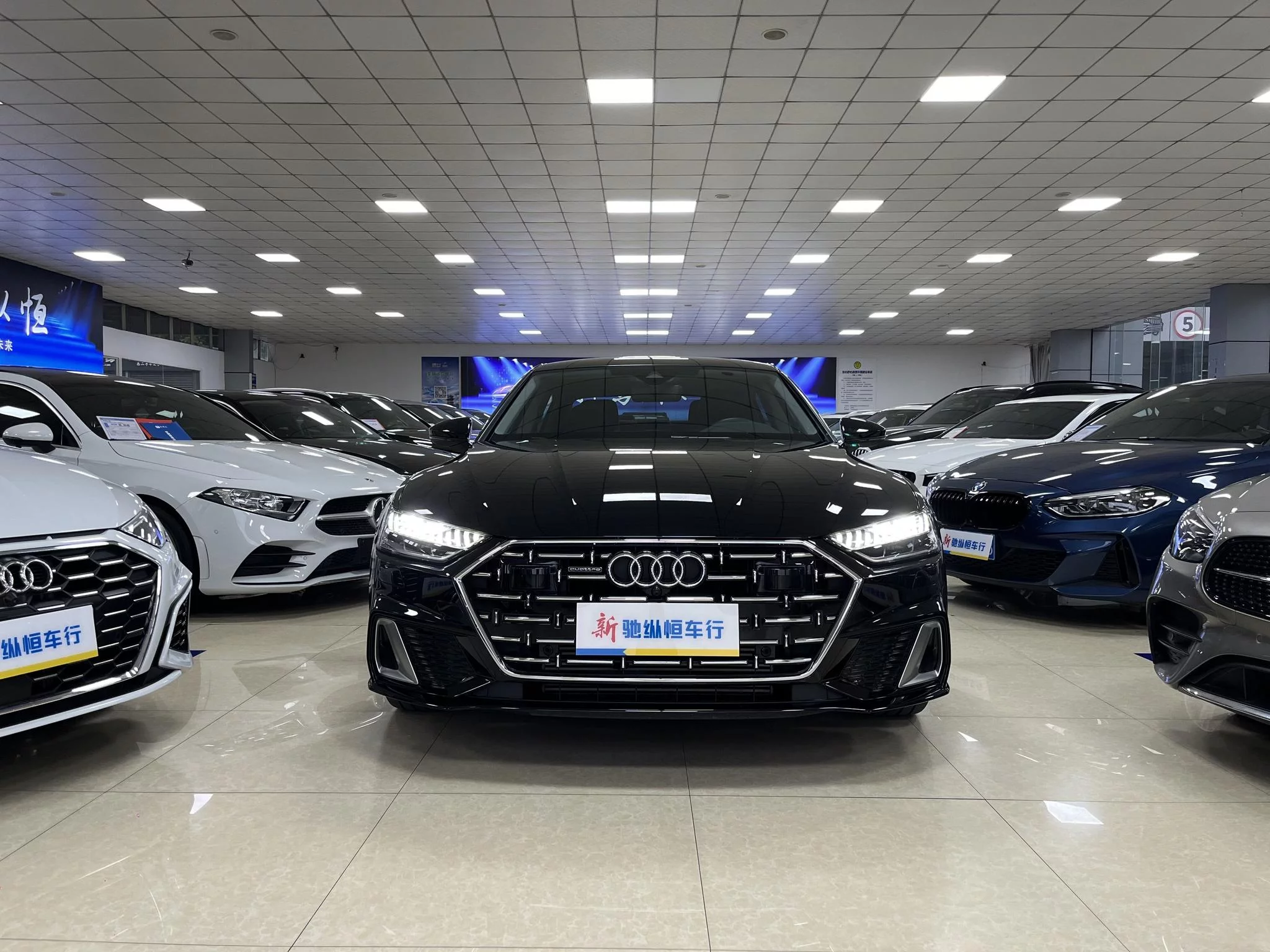 Audi A7L