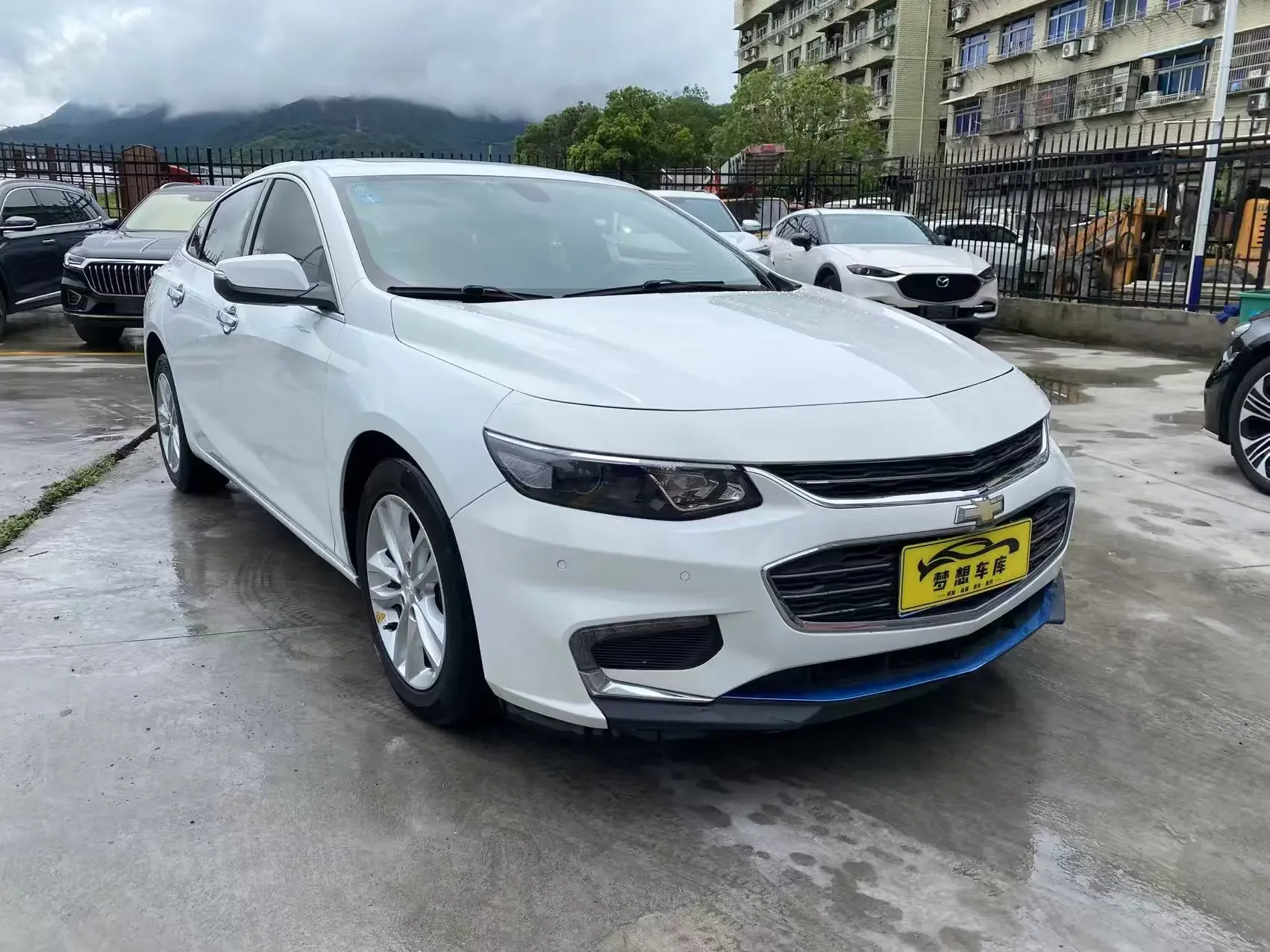 Chevrolet Malibu XL